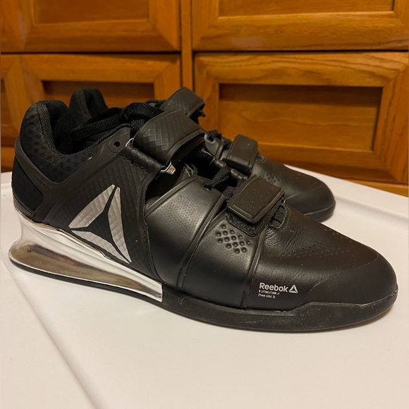 Size too small. Worn 2-3x - Picture 2 of 5